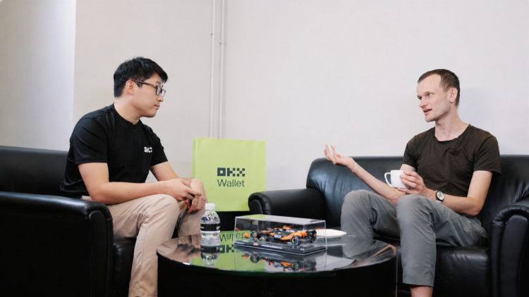 OKX Wallet 的朋友们｜嘉年华篇：对话 Vitalik——AI 时代 Web3 的势与变